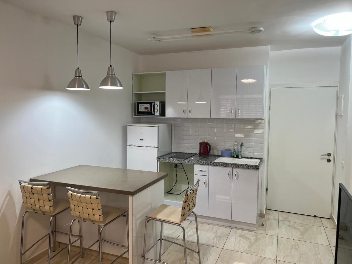 Apartments4You Dinara Bat Yam Exterior foto