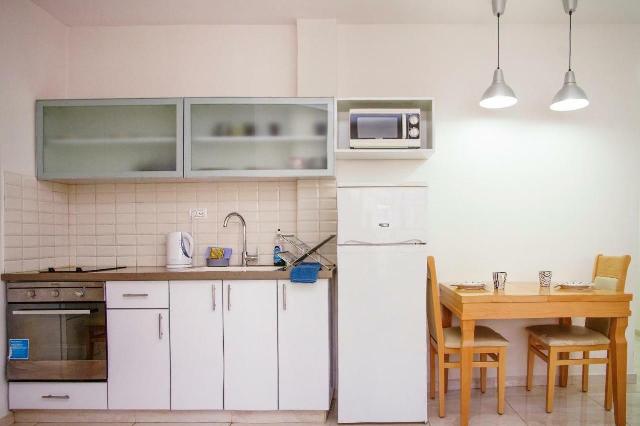 Apartments4You Dinara Bat Yam Exterior foto